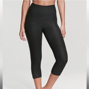 Victoria’s Secret Capri legging